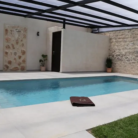 Lujo Rural Con Piscina Salina Climatizada Y Jardin Casa vacanze