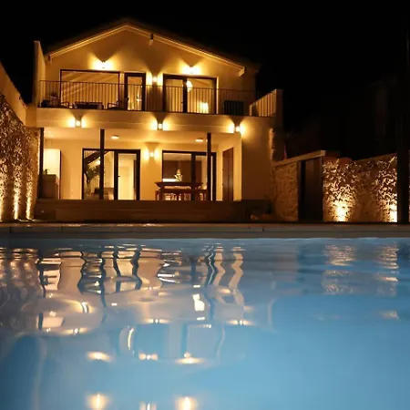 Lujo Rural Con Piscina Salina Climatizada Y Jardin بيت للعطل San Miguel del Arroyo